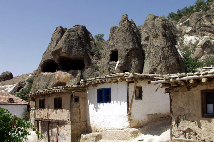 İncehisar Peri Bacaları Afyon