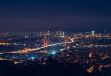 Büyük Çamlıca ve Küçük Çamlıca Tepesi